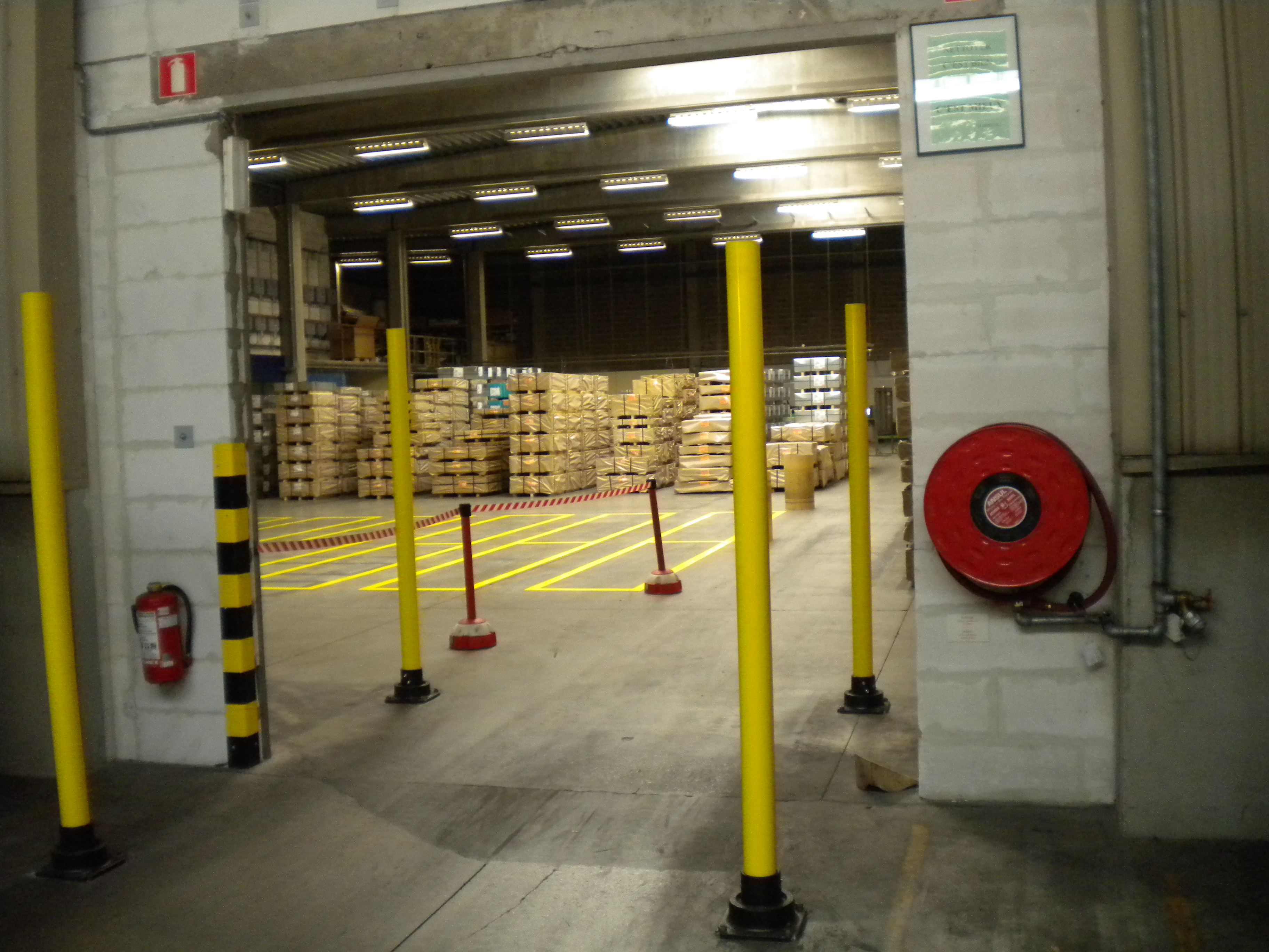 Softstop flexible bollards