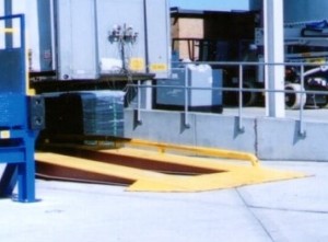 Lorry yard ramp
